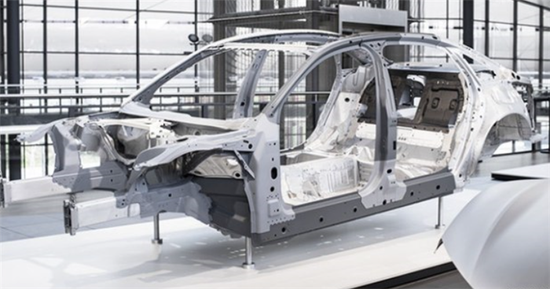 鋁制發(fā)動機，鋁制散熱器，全鋁車身